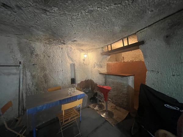 Maison à vendre 27 000 € Loches 1 pièce 57 m² DPE