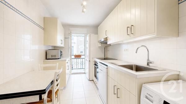 Appartement T3 à vendre  3 pièces - 67 m 2   BAYONNE  - 64