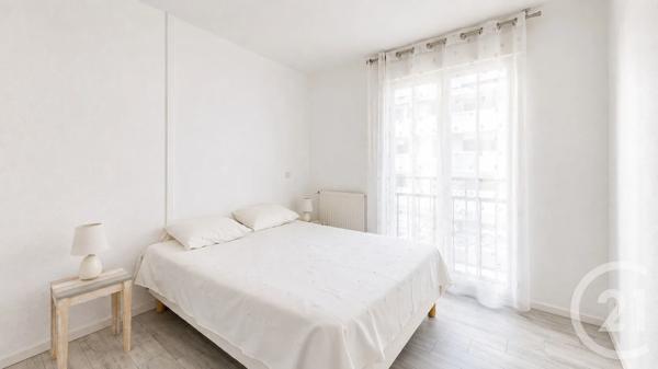 Appartement T3 à vendre  3 pièces - 67 m 2   BAYONNE  - 64