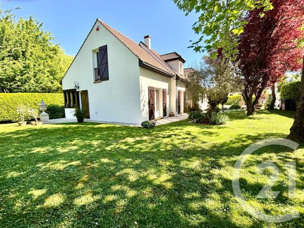 Maison à vendre  9 pièces - 203 m2 CLAYE SOUILLY - 77