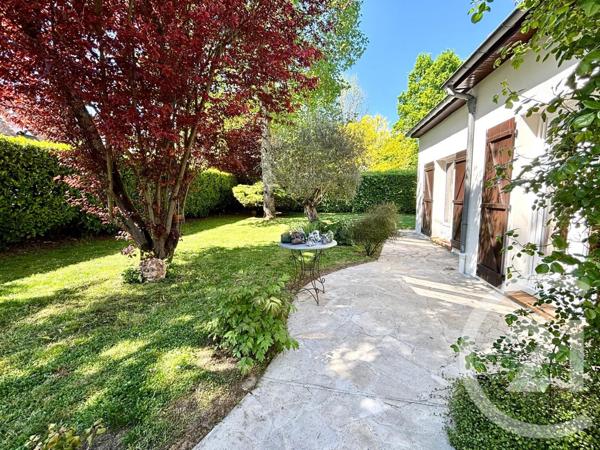 Maison à vendre  9 pièces - 203 m2 CLAYE SOUILLY - 77