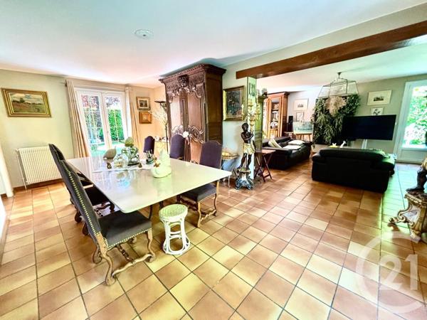 Maison à vendre  9 pièces - 203 m2 CLAYE SOUILLY - 77