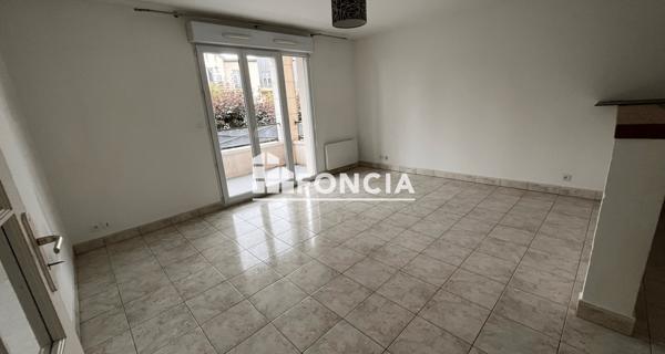 Location Appartement 3 pièces 51.5 m² - Claye-souilly 77410