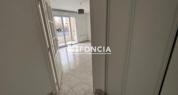 Location Appartement 3 pièces 51.5 m² - Claye-souilly 77410