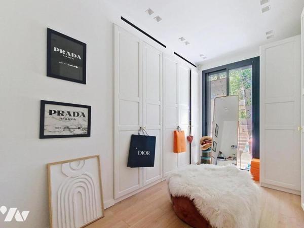 MAGNIFIQUE MAISON CONTEMPORAINE PROCHE VLLAGE DE VALBONNE 