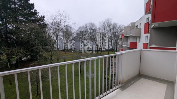 Appartement Nantes 3 pièce(s) 61.23 m2 MEUBLE - NANTES BEAUJOIRE - PARKING - CAVE - BALCONS