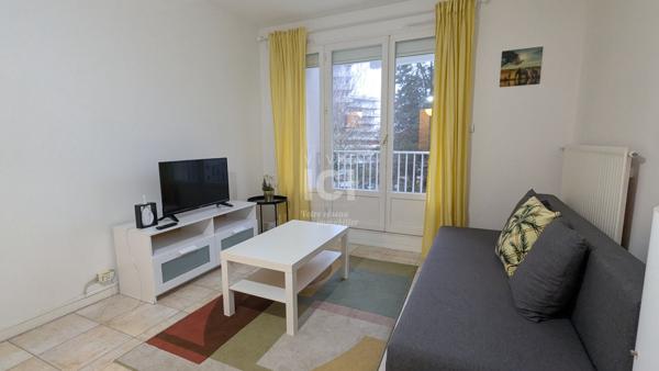 Appartement Nantes 3 pièce(s) 61.23 m2 MEUBLE - NANTES BEAUJOIRE - PARKING - CAVE - BALCONS
