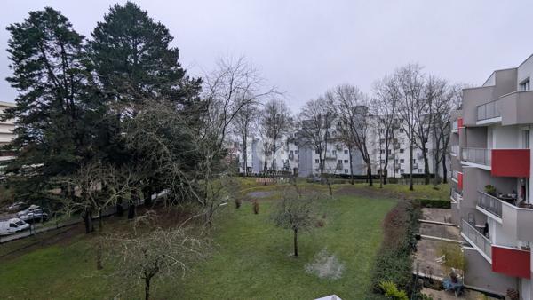 Appartement Nantes 3 pièce(s) 61.23 m2 MEUBLE - NANTES BEAUJOIRE - PARKING - CAVE - BALCONS