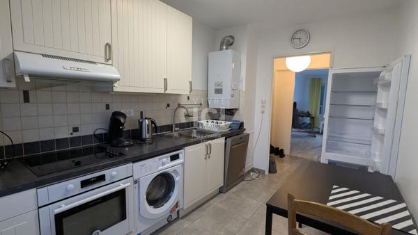 Appartement Nantes 3 pièce(s) 61.23 m2 MEUBLE - NANTES BEAUJOIRE - PARKING - CAVE - BALCONS