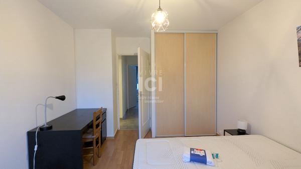 Appartement Nantes 3 pièce(s) 61.23 m2 MEUBLE - NANTES BEAUJOIRE - PARKING - CAVE - BALCONS