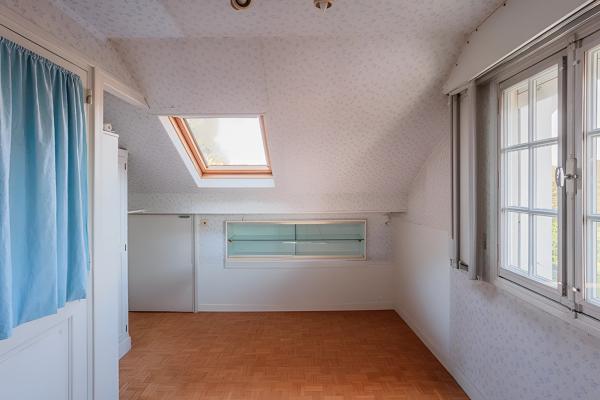 Maison
         6 pièces
        - 259 m² 539 000 € *