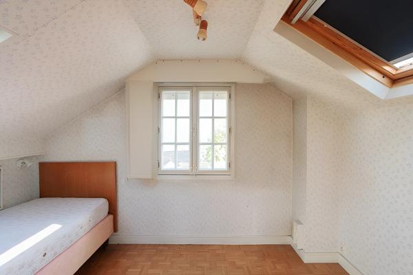 Maison
         6 pièces
        - 259 m² 539 000 € *