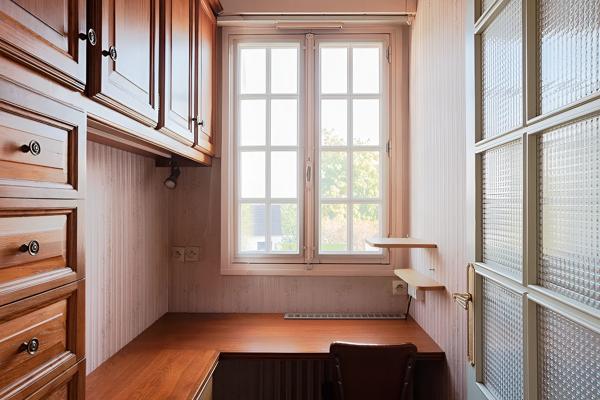 Maison
         6 pièces
        - 259 m² 539 000 € *