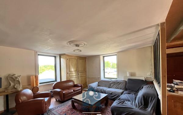 Maison 7 pièce(s) 6 chambre(s) 211 m²
