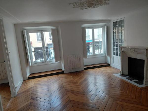 Appartement à louer à Versailles (78000)
