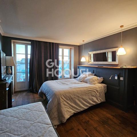 Maison Bourgeoise Rénovée ? Prestations Haut de Gamme ? Centre de Cozes