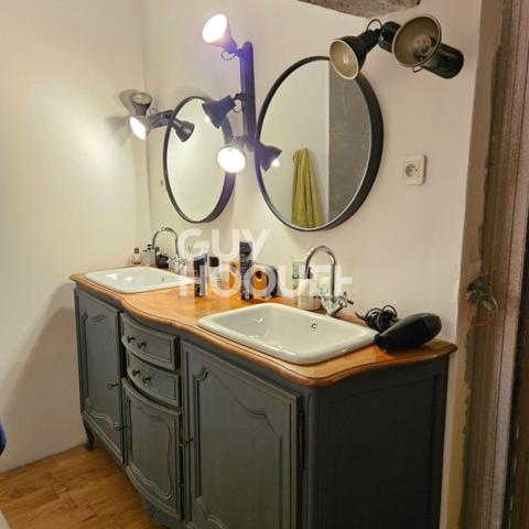 Maison Bourgeoise Rénovée ? Prestations Haut de Gamme ? Centre de Cozes