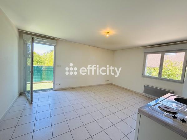 Appartement
         2 pièces
        - 43 m² Exclusivité 140 000 € *