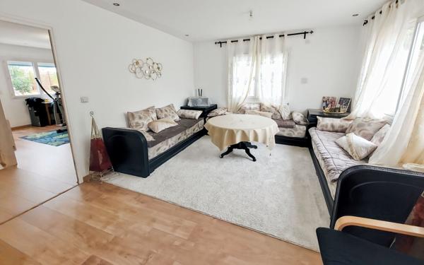 Maison à vendre    6 pièces •  Le Passage