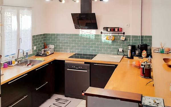 Maison à vendre    6 pièces •  Le Passage