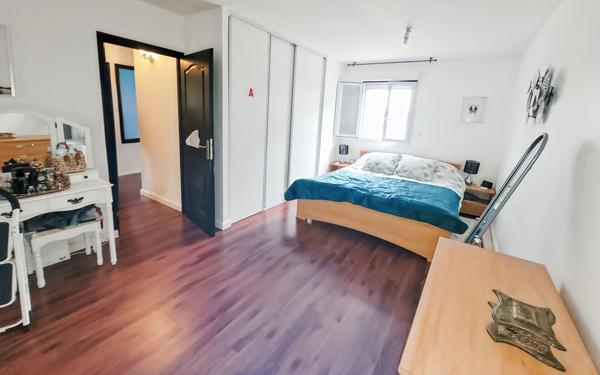 Maison à vendre    6 pièces •  Le Passage