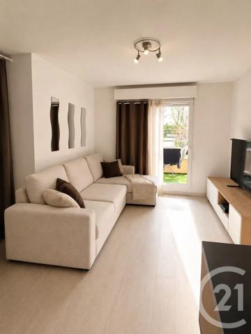 Appartement F1 à vendre  1 pièce - 27 m 2   LIVRY GARGAN  - 93