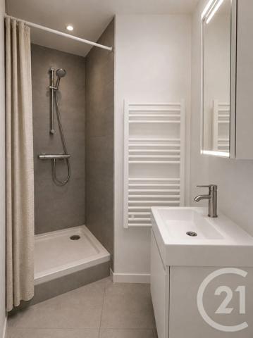 Appartement F1 à vendre  1 pièce - 27 m 2   LIVRY GARGAN  - 93