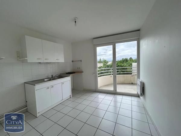 Appartement à louer 1 pièce 35.51m² Saint-Martin-d'Hères (38400)