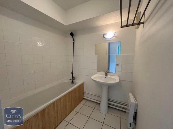 Appartement à louer 1 pièce 35.51m² Saint-Martin-d'Hères (38400)
