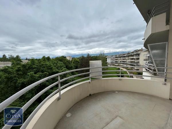 Appartement à louer 1 pièce 35.51m² Saint-Martin-d'Hères (38400)