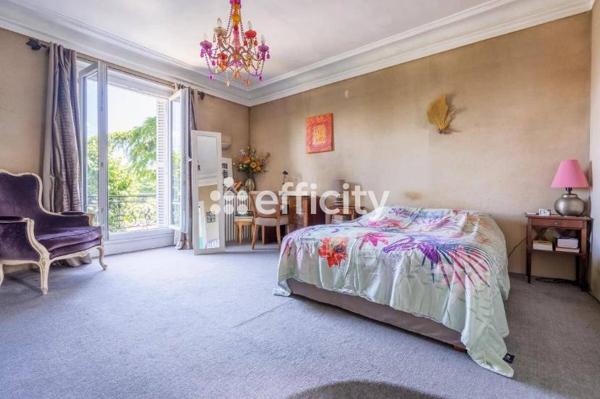 Maison 7 pièces - 176 m²