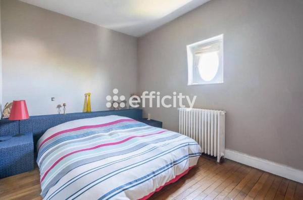 Maison 7 pièces - 176 m²