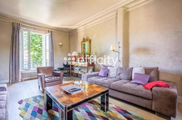 Maison 7 pièces - 176 m²