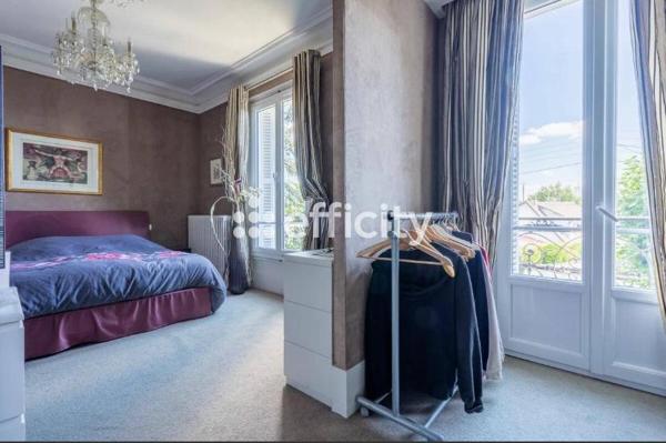 Maison 7 pièces - 176 m²