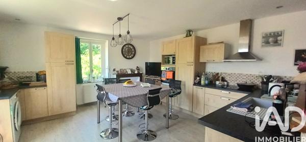 Maison à vendre 2 pièces 75 m² Le Bourg