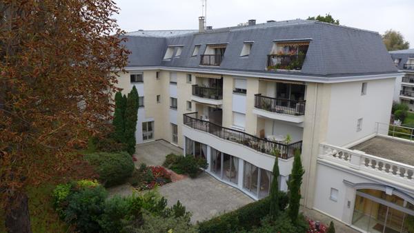 Bourg-la-Reine (92340) Résidence services Hespérides Bourg la Reine studio 37m2