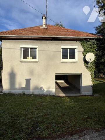 Maison sur sous-sol à rafraichir