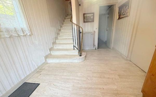 Maison à vendre    5 pièces •  Drancy