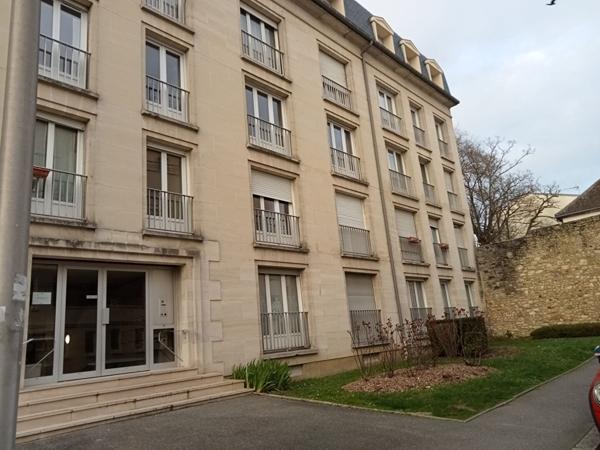 Ideal investisseur T3  Centre ville de Compiègne