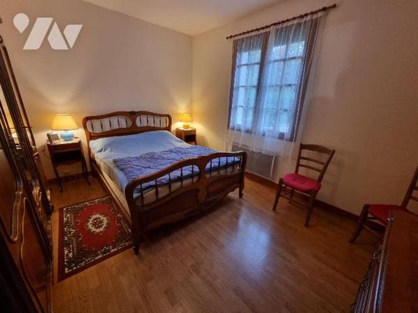 A vendre à Romorantin (41) et à découvrir sans tarder, cette maison située dans un quartier rés...