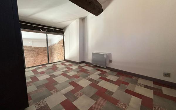 Appartement à louer    3 pièces • 100,70 m2 Perpignan