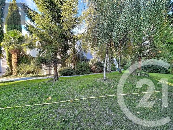 Maison à vendre  6 pièces - 275 m 2   TROYES  - 10