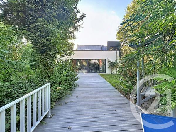 Maison à vendre  6 pièces - 275 m 2   TROYES  - 10