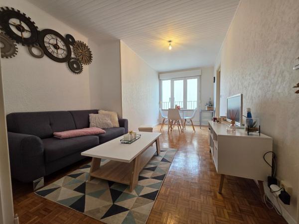 Appartement lumineux avec balcon, cave et stationnement – Quartier Jean Jaurès