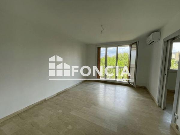 Location Appartement 2 pièces 47.81 m² - 74 TRAVERSE CHEVALIERS Marseille 13010