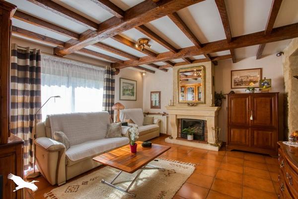 Maison à vendre |  Les Eyzies-de-Tayac-Sireuil |  9 pièces | 160 m²