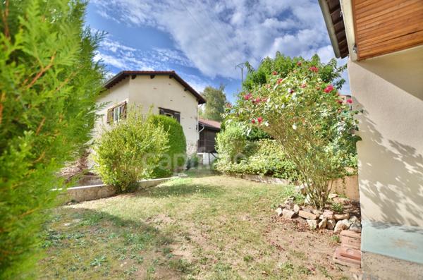 PROPRIÉTÉ EN PIERRE 545 M2, TERRAIN ARBORÉ DE 6972 M2, ANCIEN MOULIN, GÎTE, APPARTEMENT, MAISON, STUDIO, 15 CHAMBRES, DÉPENDANCES, GARAGE, FIBRE OPTIQUE, PUITS PANNEAUX SOLAIRES