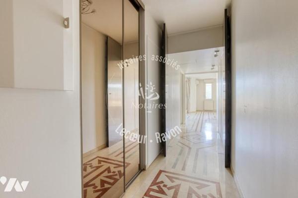 Appartement familial de 5 pièces, climatisé, avec véranda et terrasse