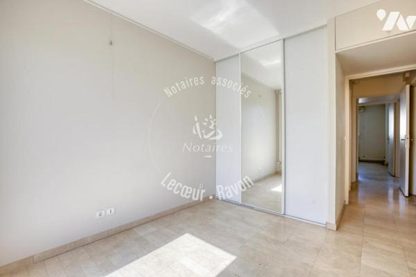 Appartement familial de 5 pièces, climatisé, avec véranda et terrasse