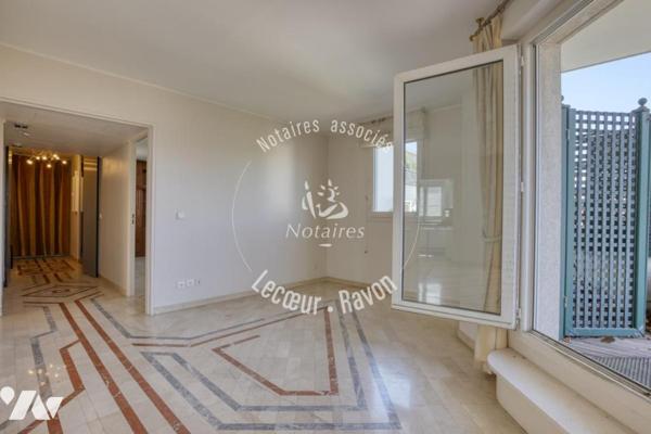 Appartement familial de 5 pièces, climatisé, avec véranda et terrasse